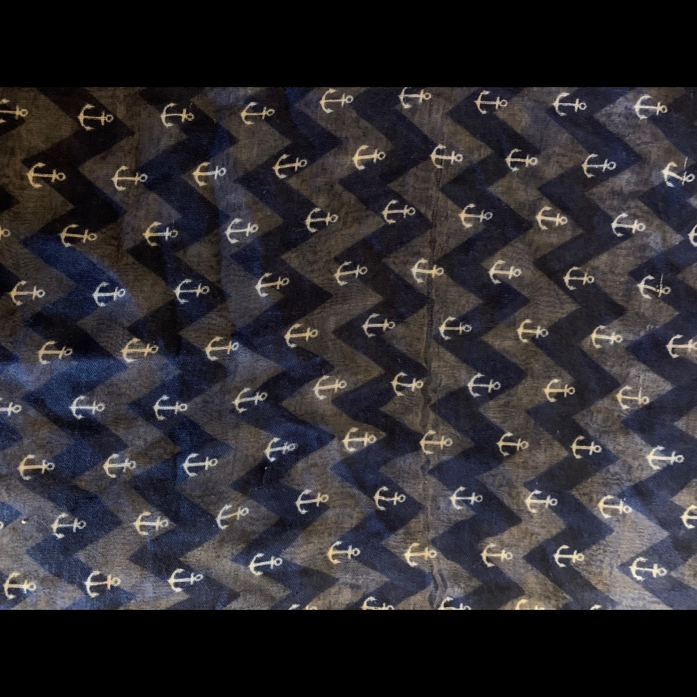 Designed Infinity Scarf - Picture 3 of 4